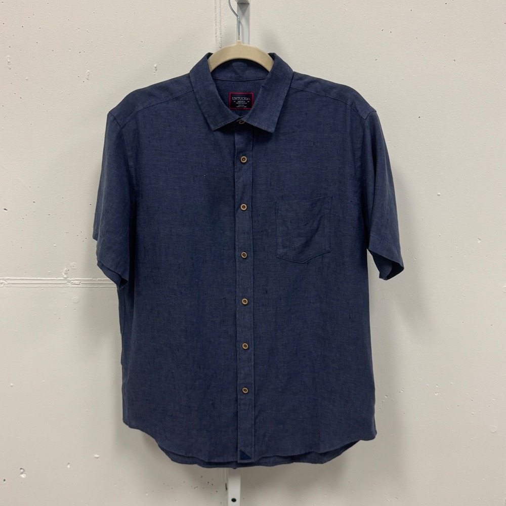 UNTUCKit Cameron WR Navy Linen Short Sleeve Shirt Mens Medium 40878 Regular Fit